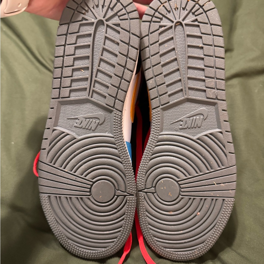 Nike Air Jordan Mid Shoes 7Y/8.5W - Picture 6 of 6